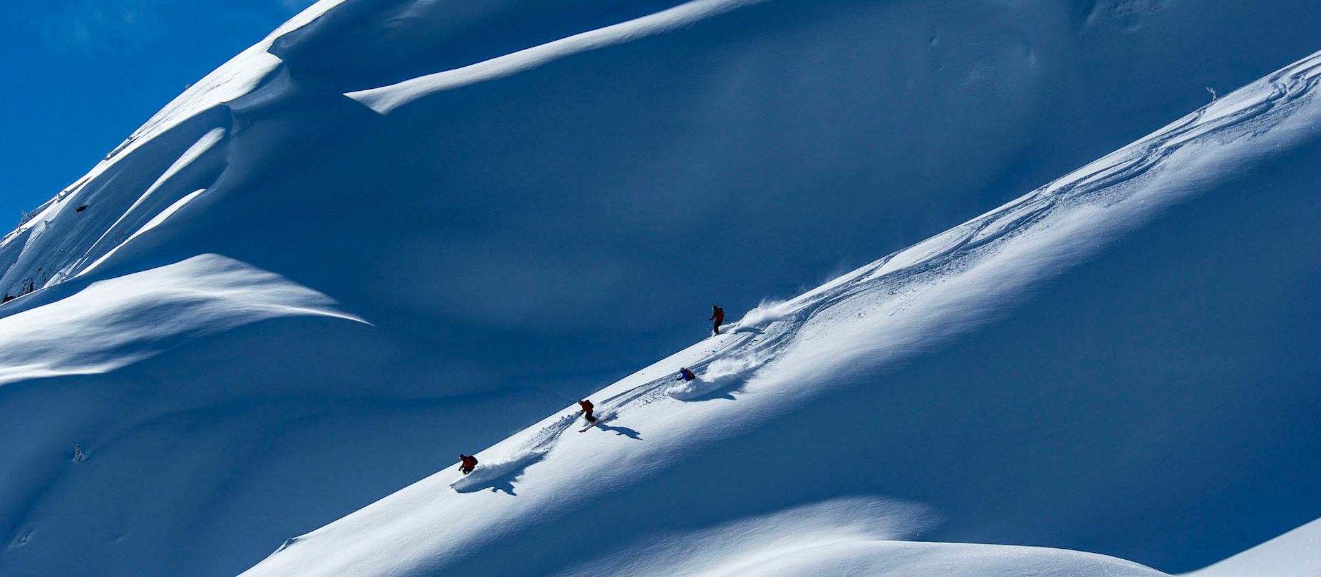 Why Group Size Matters When Choosing A Heli Skiing Trip