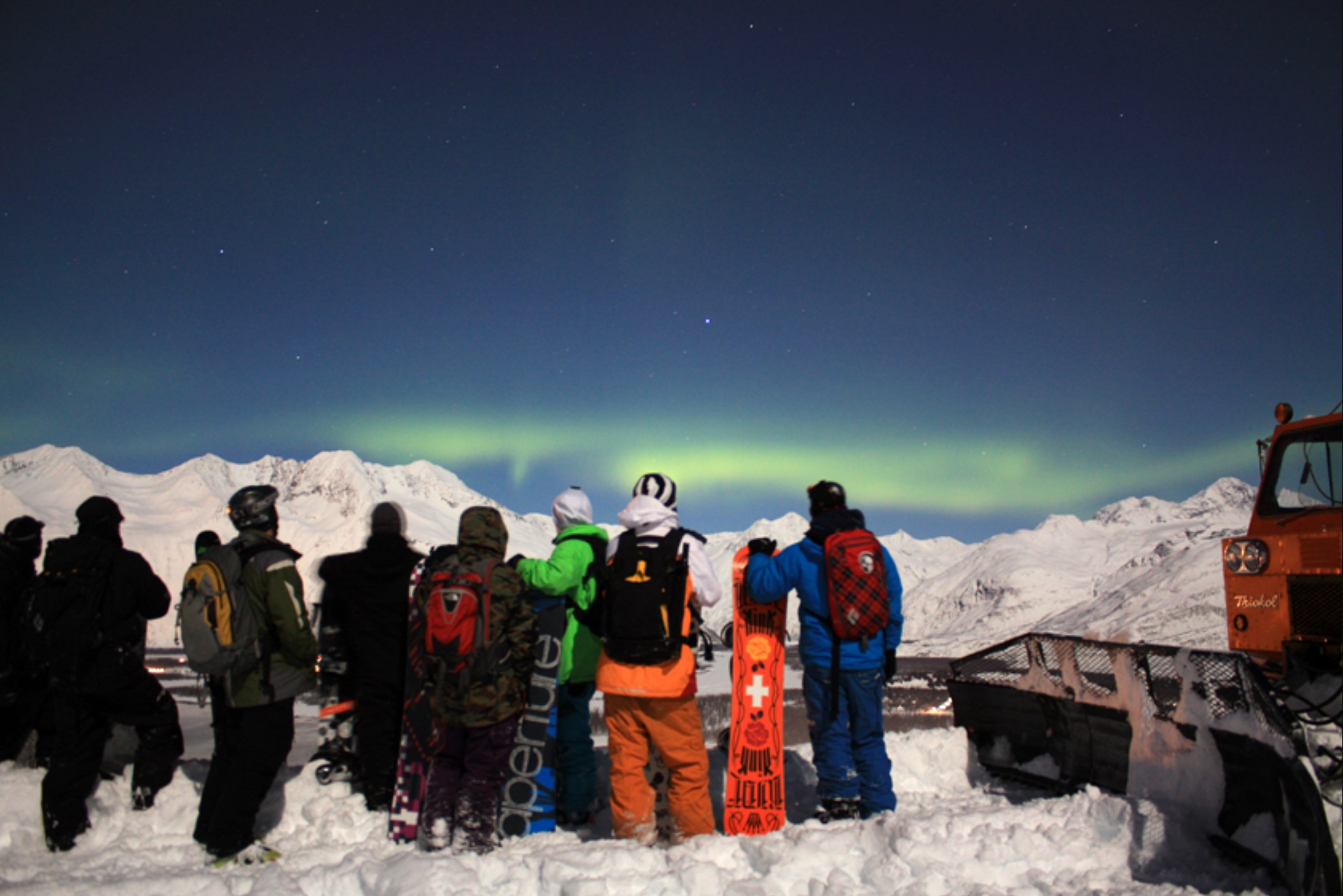 Why Heli Skiing Is The Absolute Best Thing You Can Do For Your Honeymoon