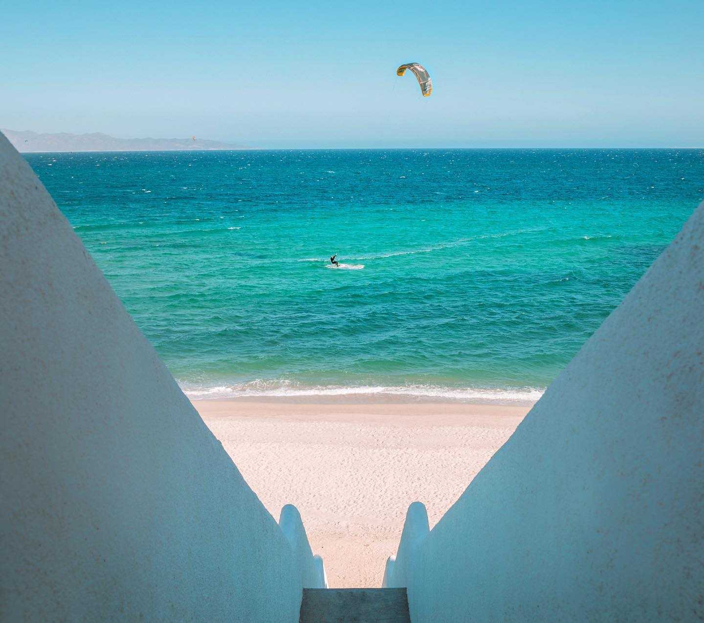 Add kitesurfing in Mexico to your bucket list