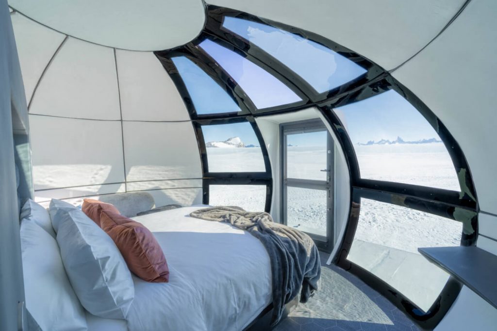 Inspired by Space Exploration: White Deserts New Echo Camp in Antarctica.