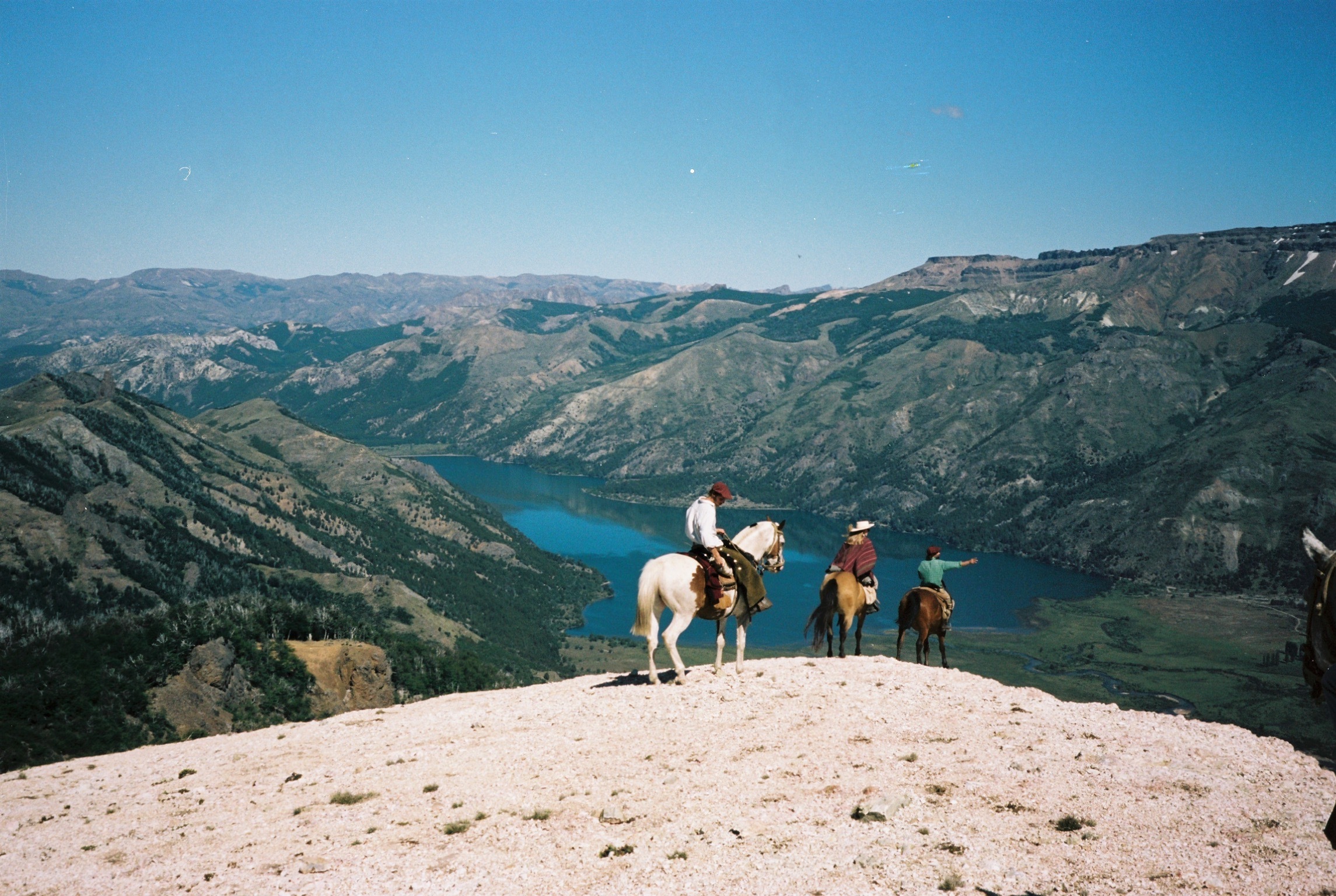 Jakotango: Patagonia Horseback Safari