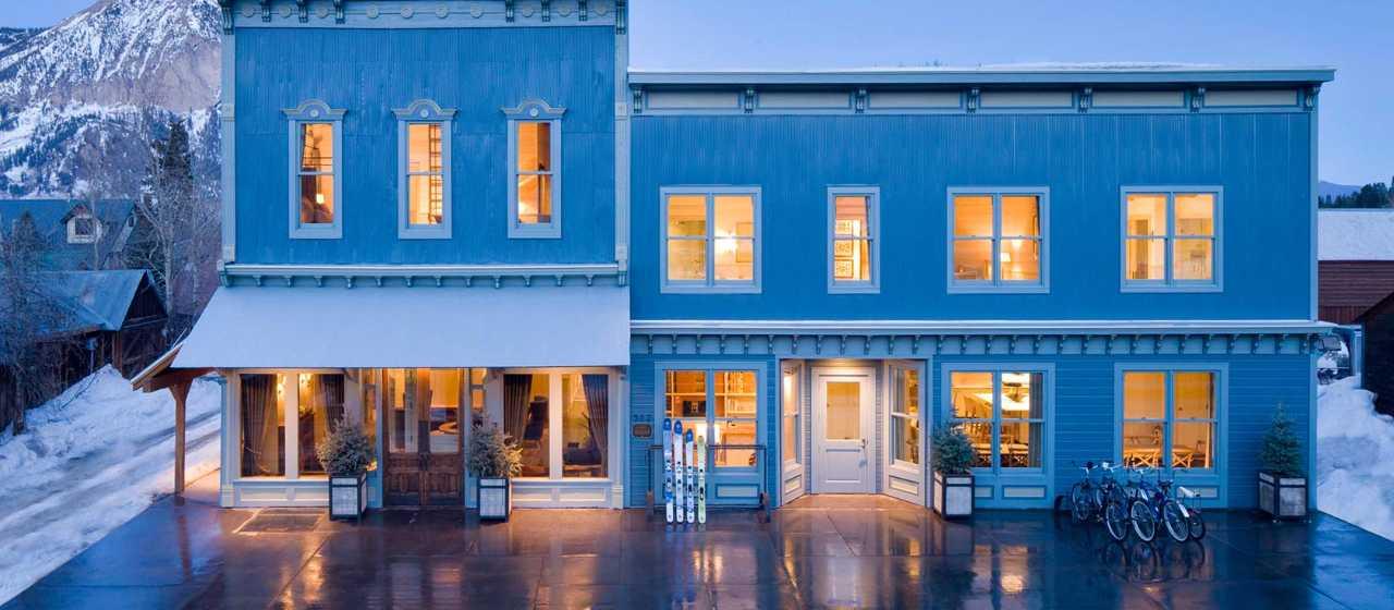 Scarp Ridge Lodge Cat Skiing | Individual Rooms