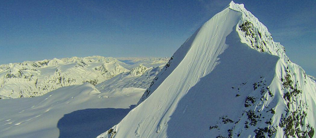 Private 7-Day Heliskiing at Robe Lake Lodge